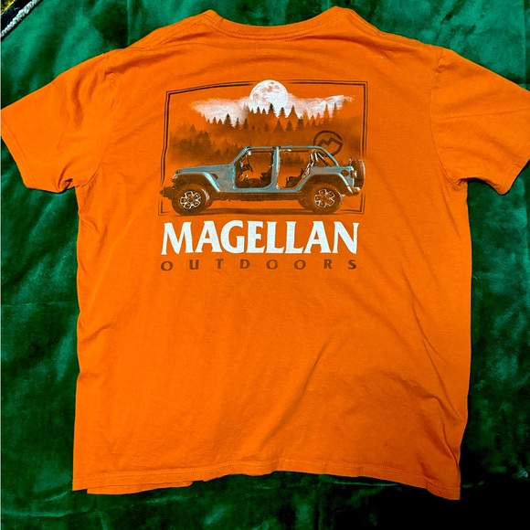 Magellan Outdoors Orange Jeep Men's Shirt - Picture 1 of 3